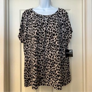 LIZ CLAIBORNE CAREER • Animal Print Top